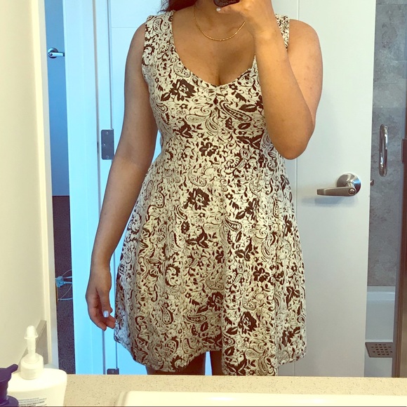 Dress - Picture 1 of 2